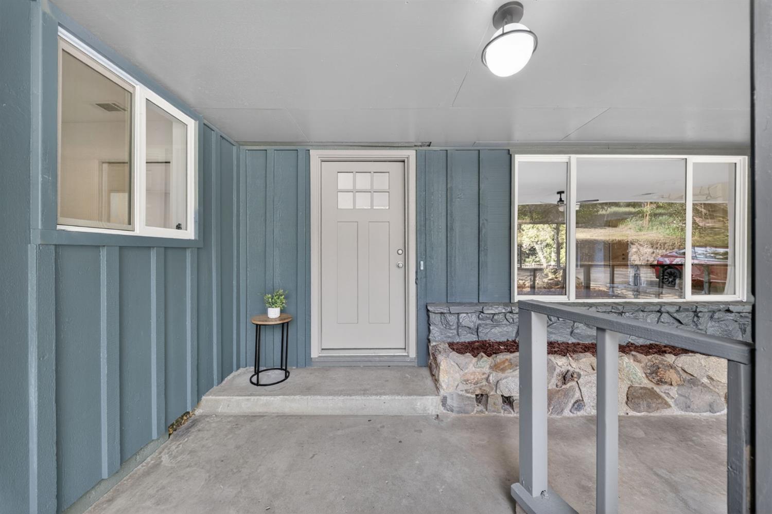 49947 Road 426, Oakhurst, CA 93644