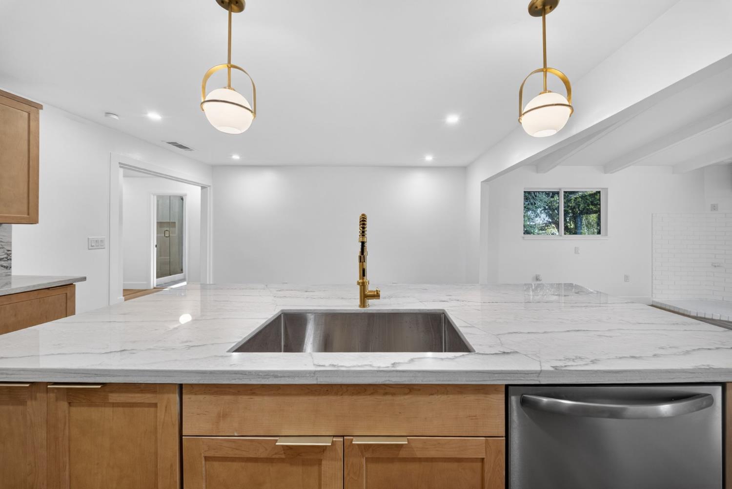 49947 Road 426, Oakhurst, CA 93644