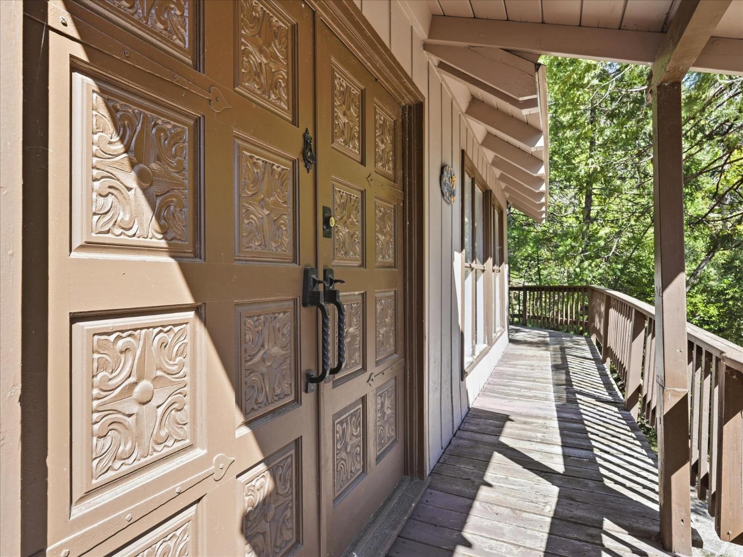 45167 Tolladay Rd, Oakhurst, CA 93654