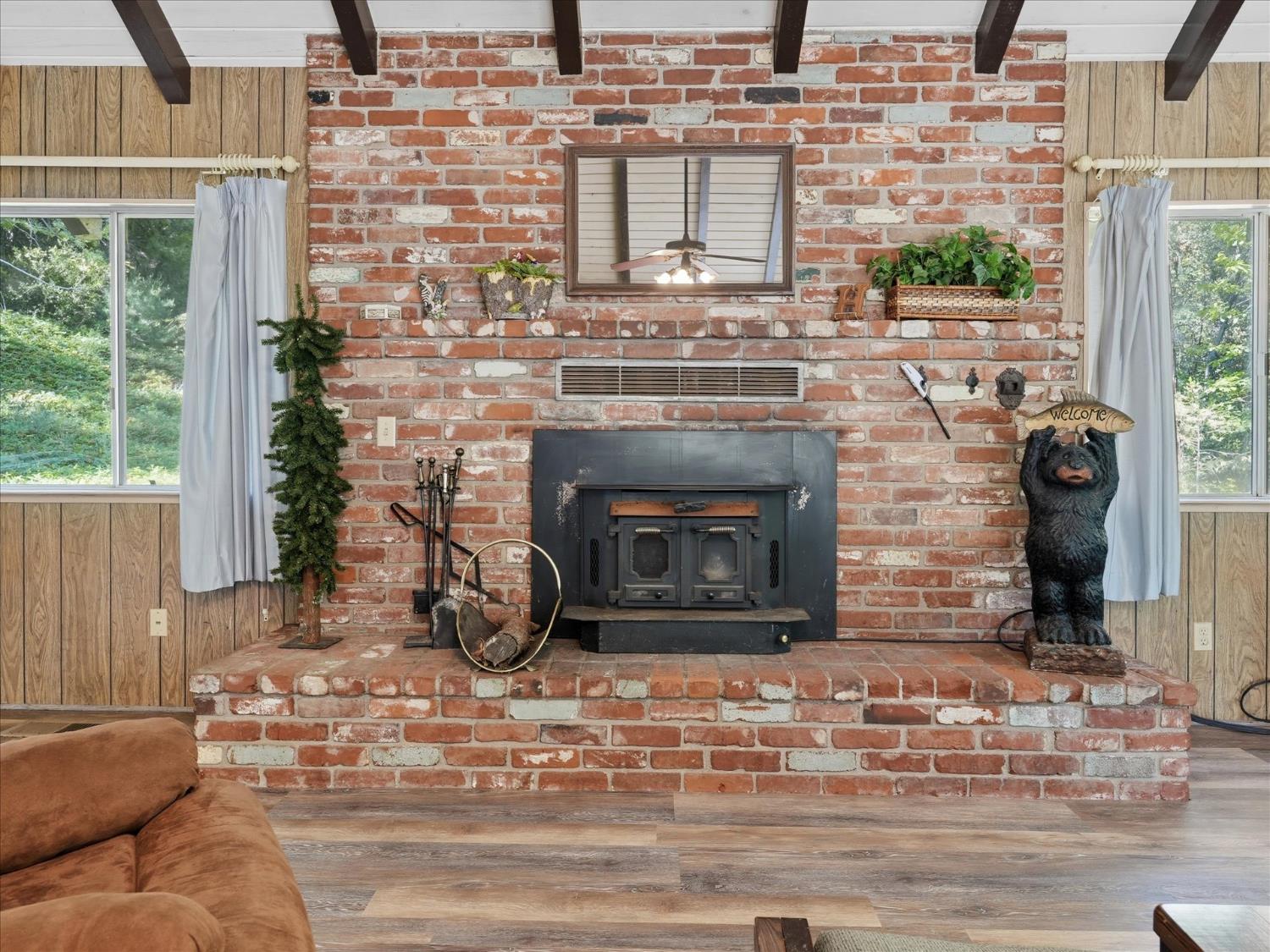 45167 Tolladay Rd, Oakhurst, CA 93654