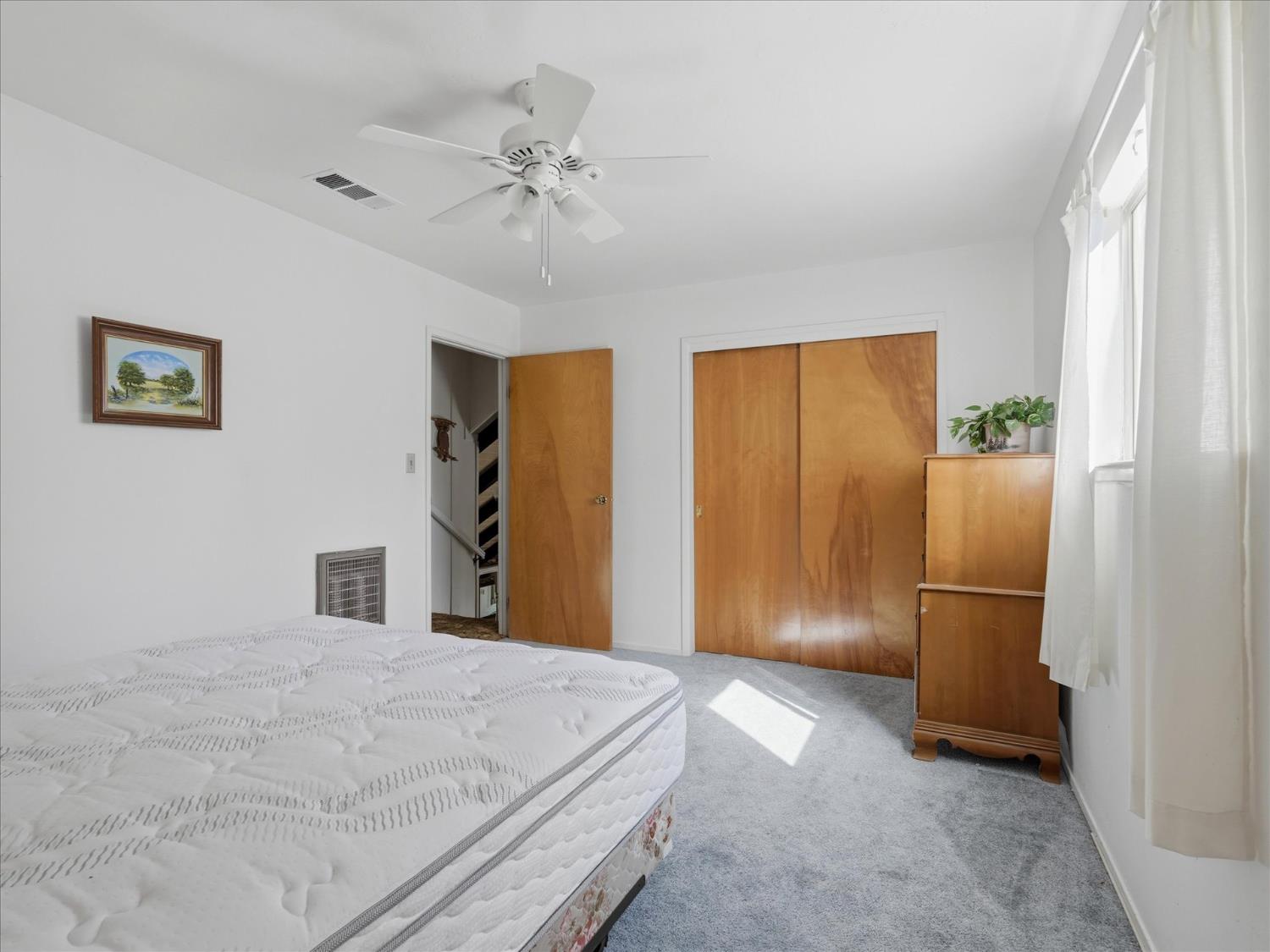 45167 Tolladay Rd, Oakhurst, CA 93654