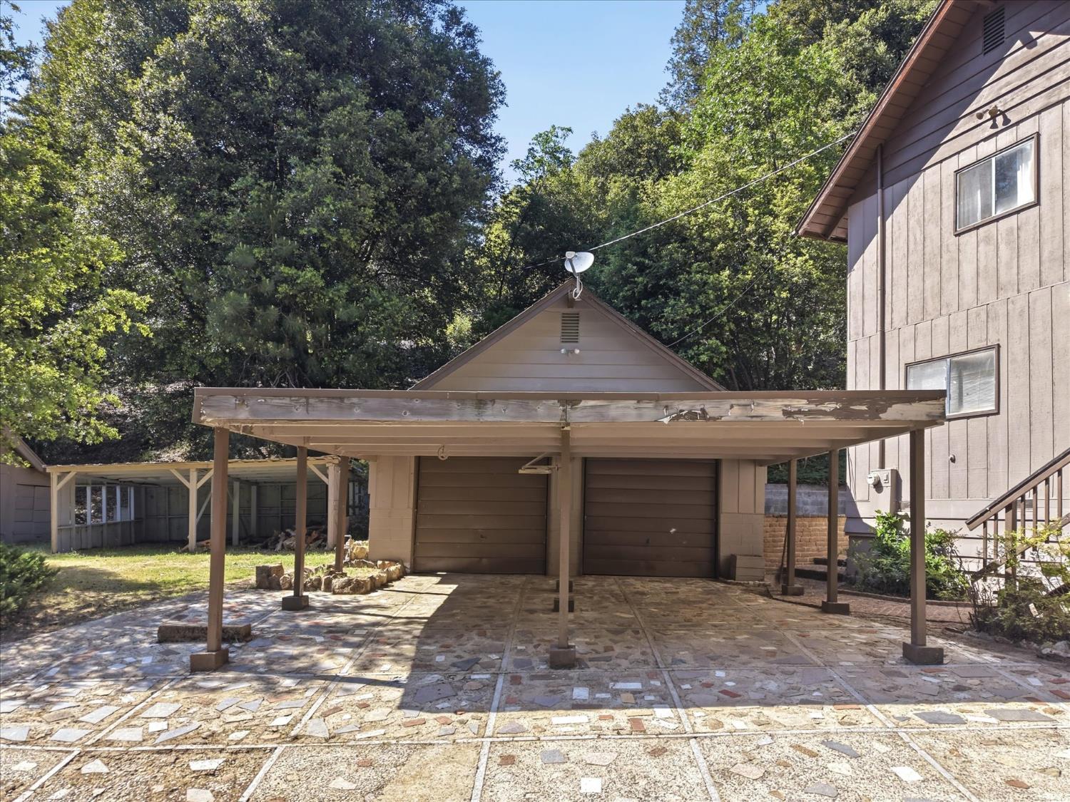 45167 Tolladay Rd, Oakhurst, CA 93654