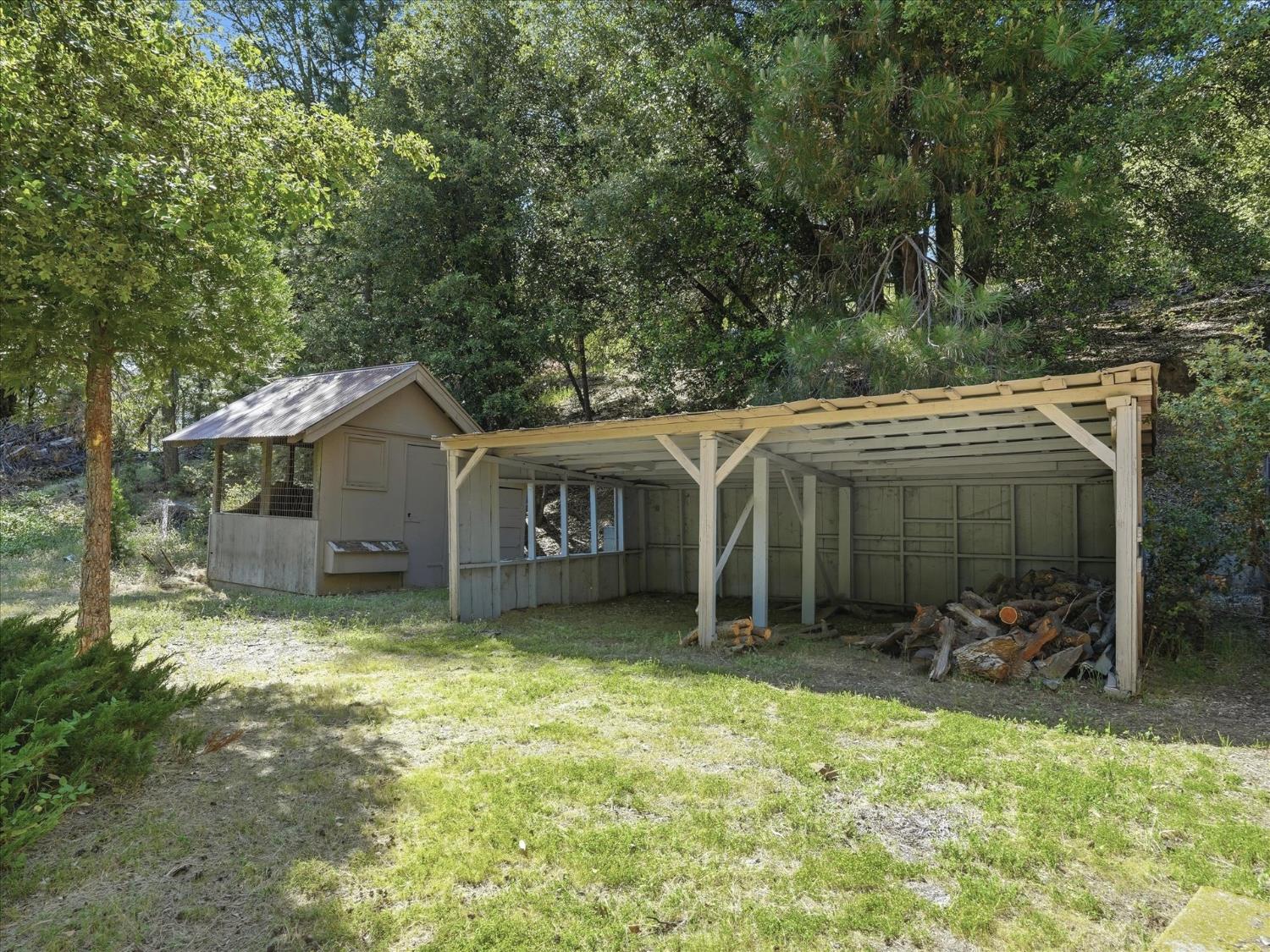 45167 Tolladay Rd, Oakhurst, CA 93654
