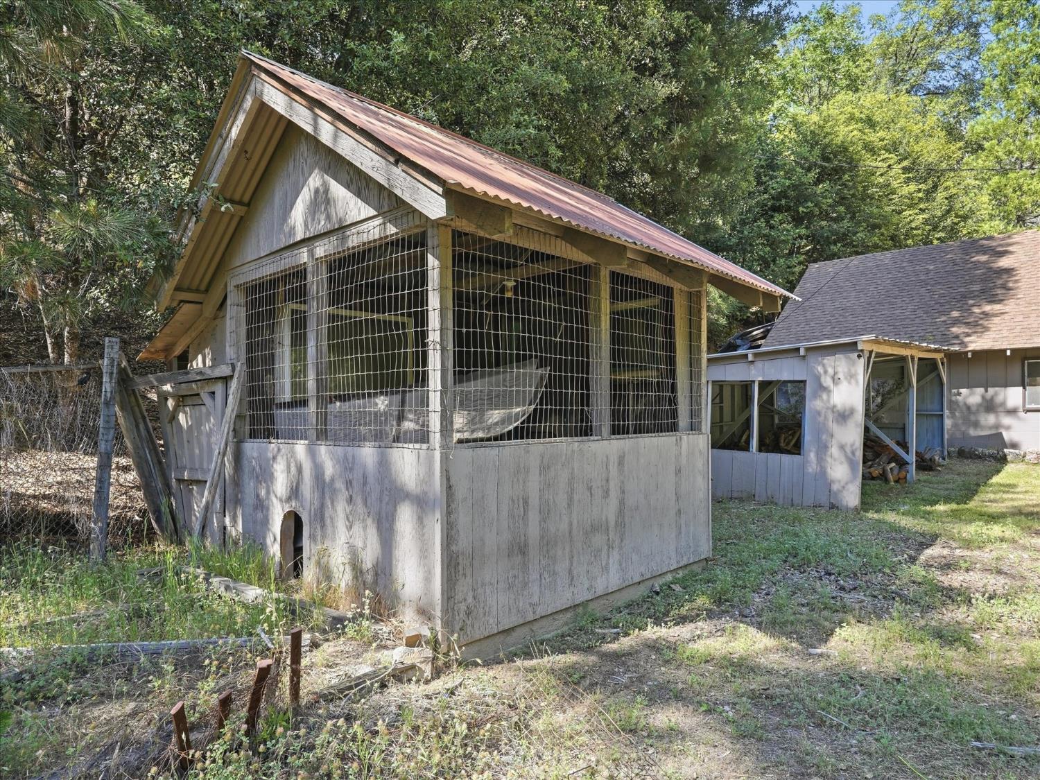 45167 Tolladay Rd, Oakhurst, CA 93654