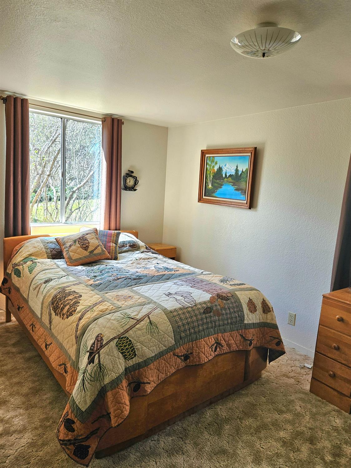 45695 Lauri Lane, Oakhurst, CA 93644