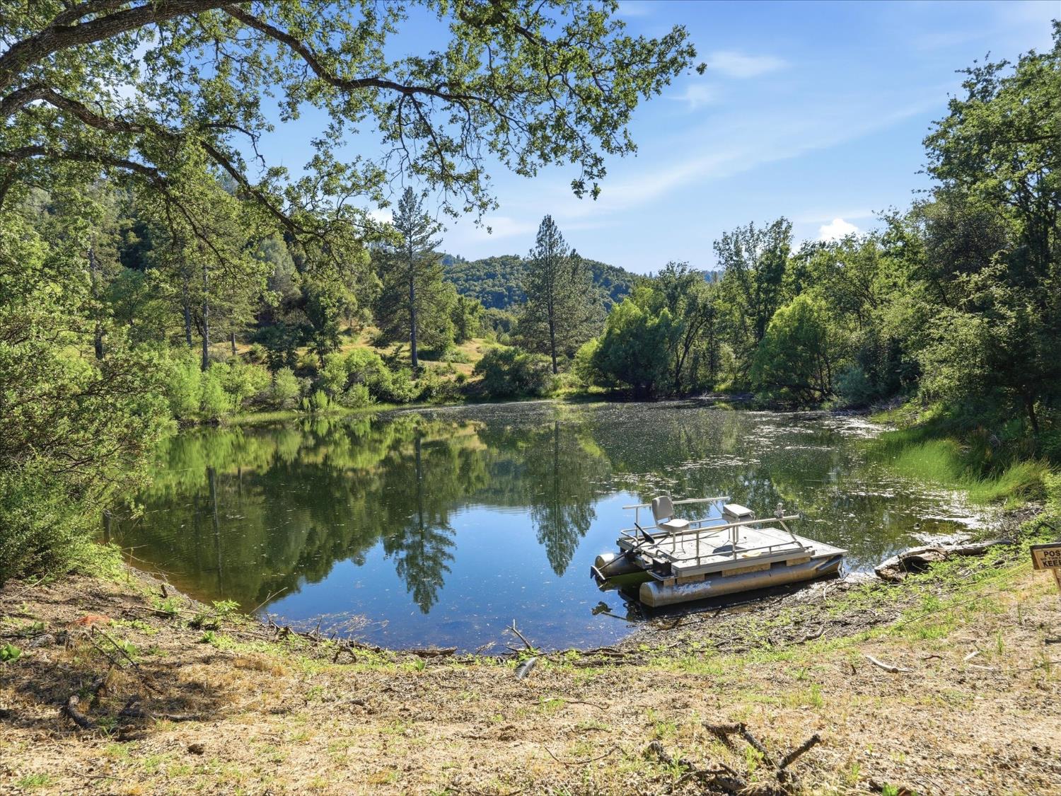46088 Sutton Dr, Oakhurst, CA 93644