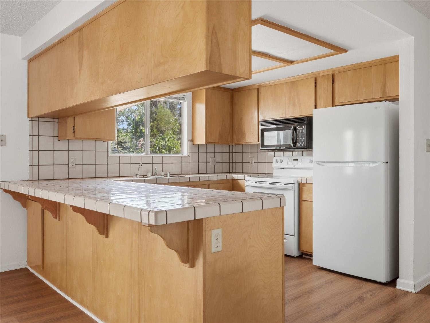 39785 Pine Ridge Rd, Oakhurst, CA 93644