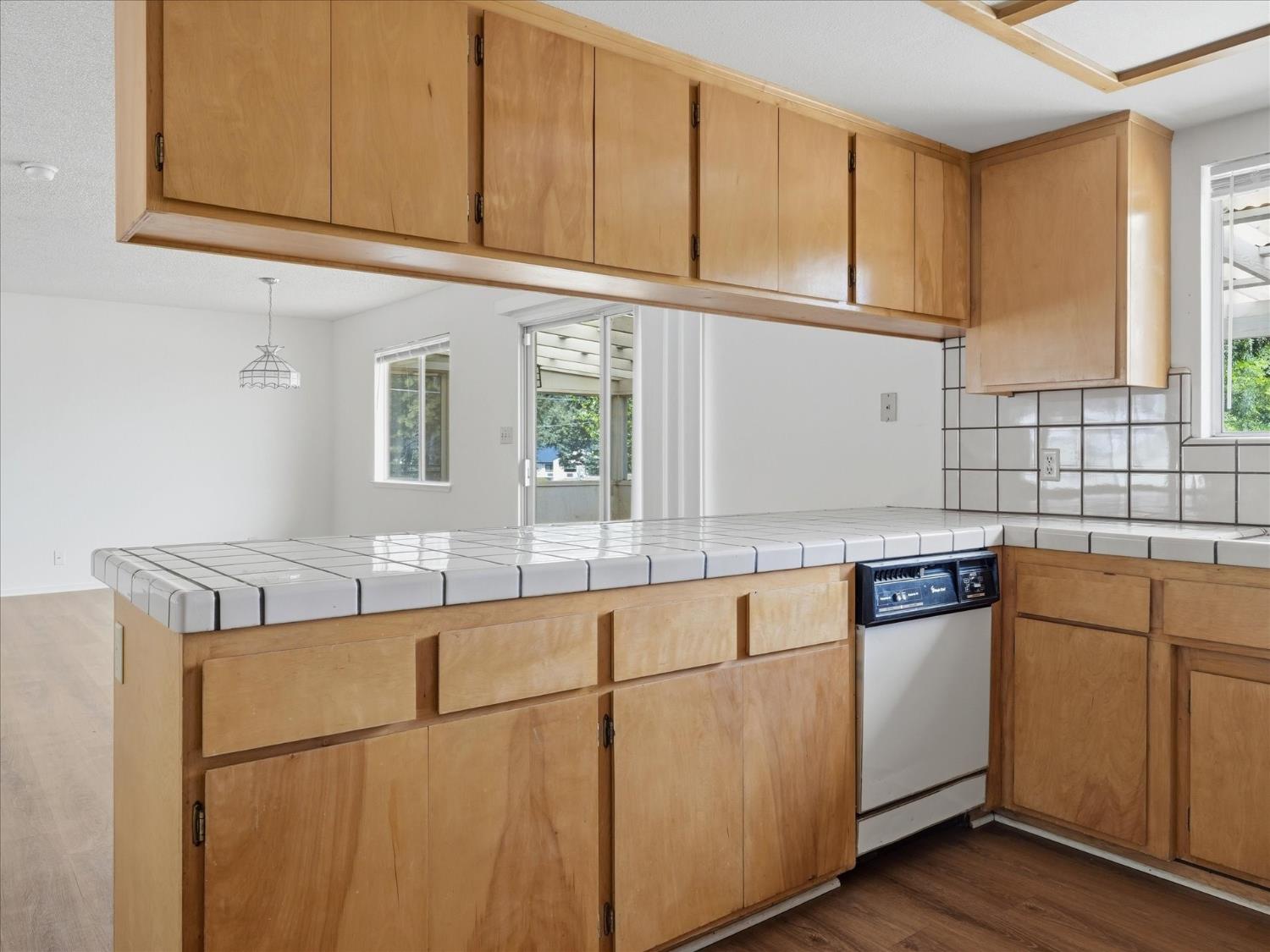 39785 Pine Ridge Rd, Oakhurst, CA 93644