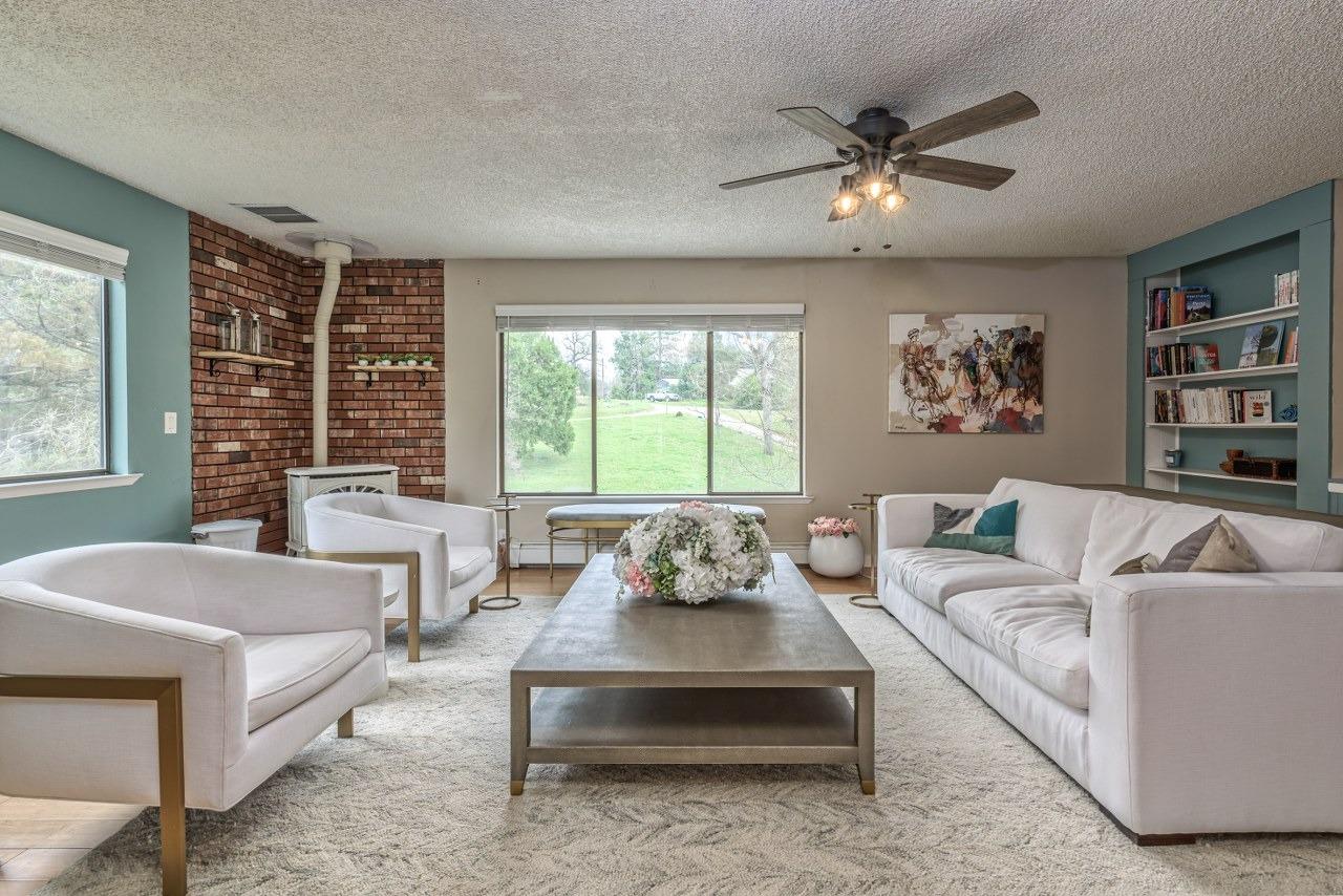 45221 Big Oak Ln, Oakhurst, CA 93644