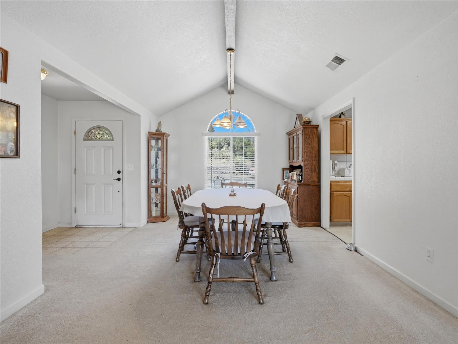 45200 Songbird Ln, Ahwahnee, CA 93601
