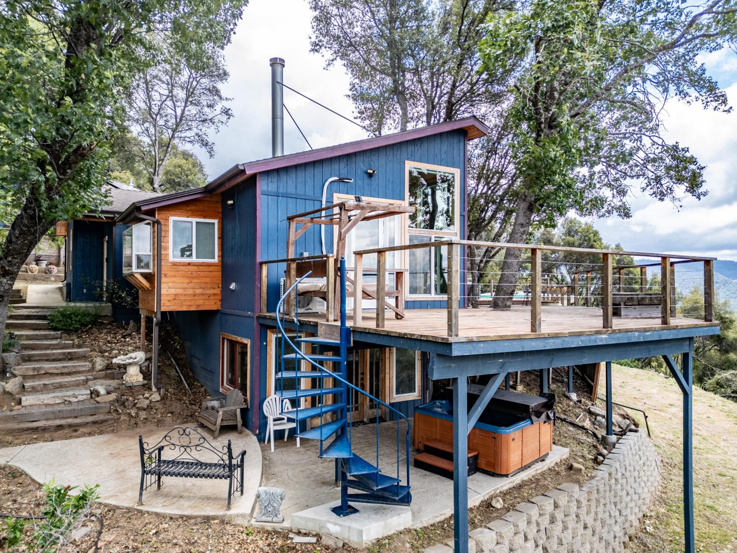 51571 Coyote Ridge Rd, Oakhurst, CA 93644