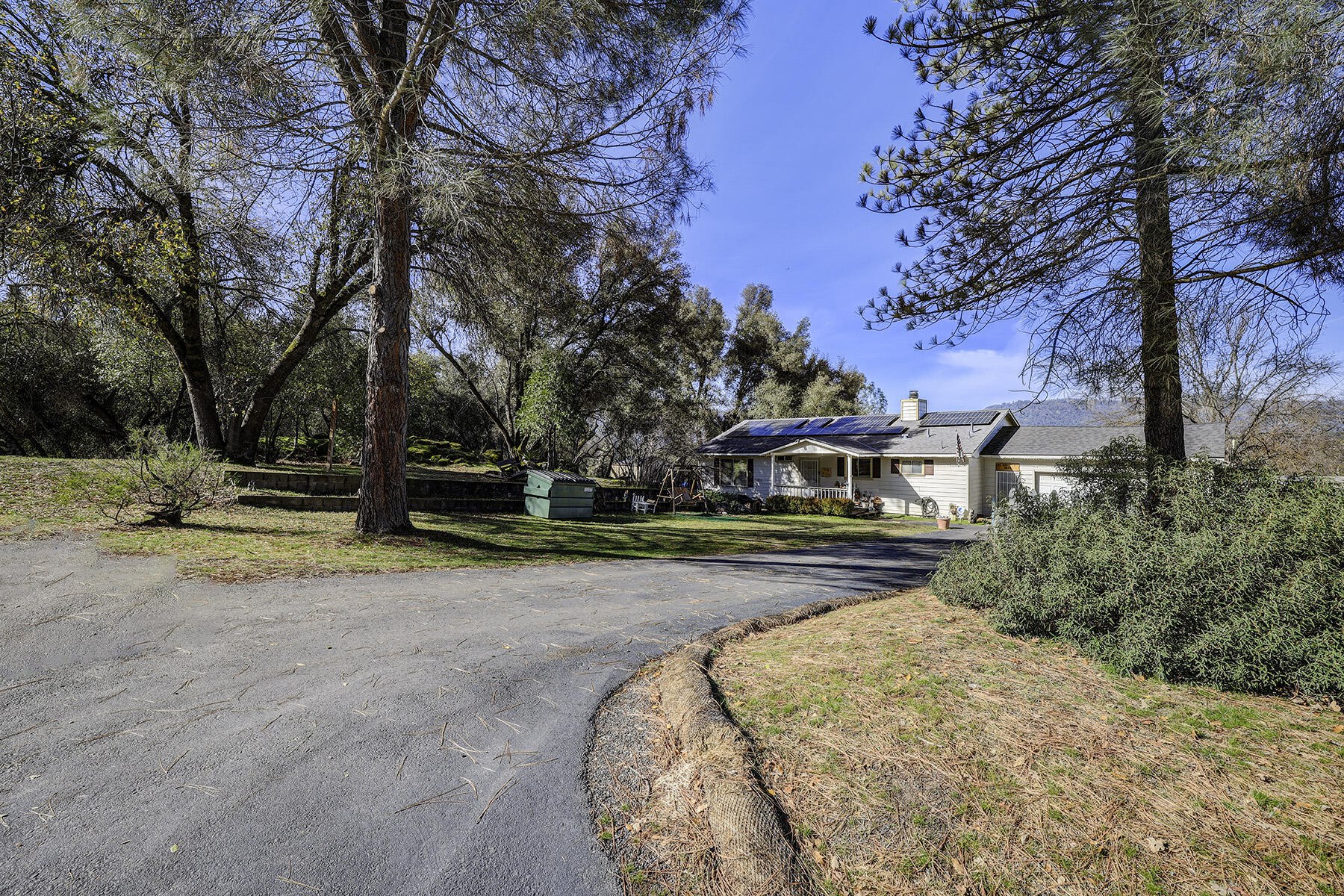 41324 Pamela Pl, Oakhurst, CA 93644