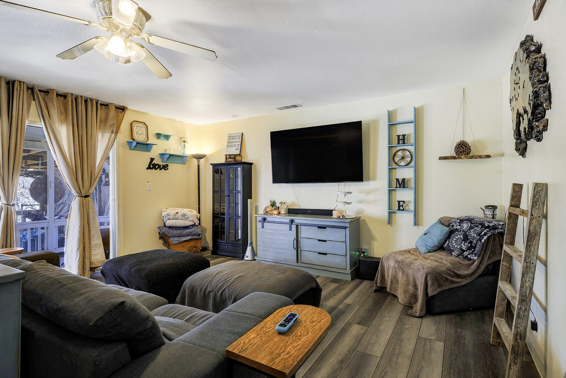 41324 Pamela Pl, Oakhurst, CA 93644