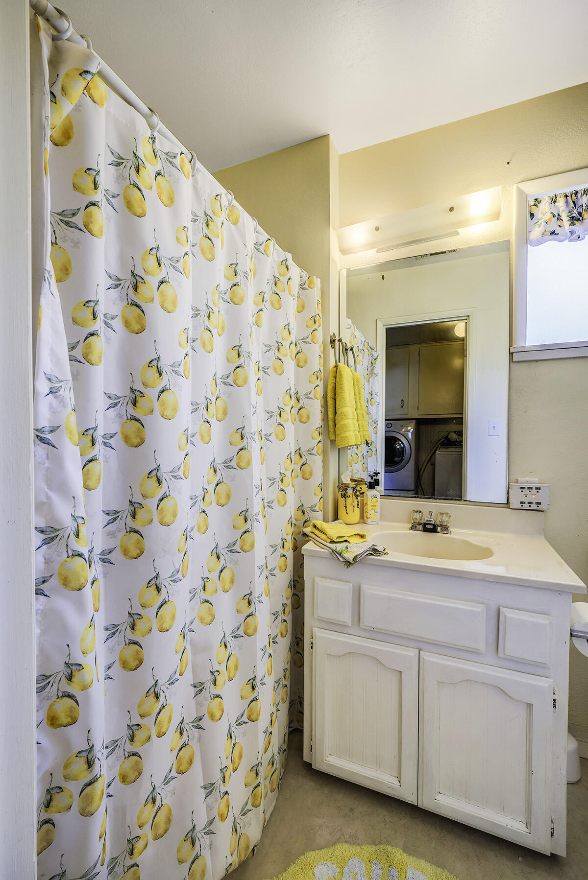 41324 Pamela Pl, Oakhurst, CA 93644